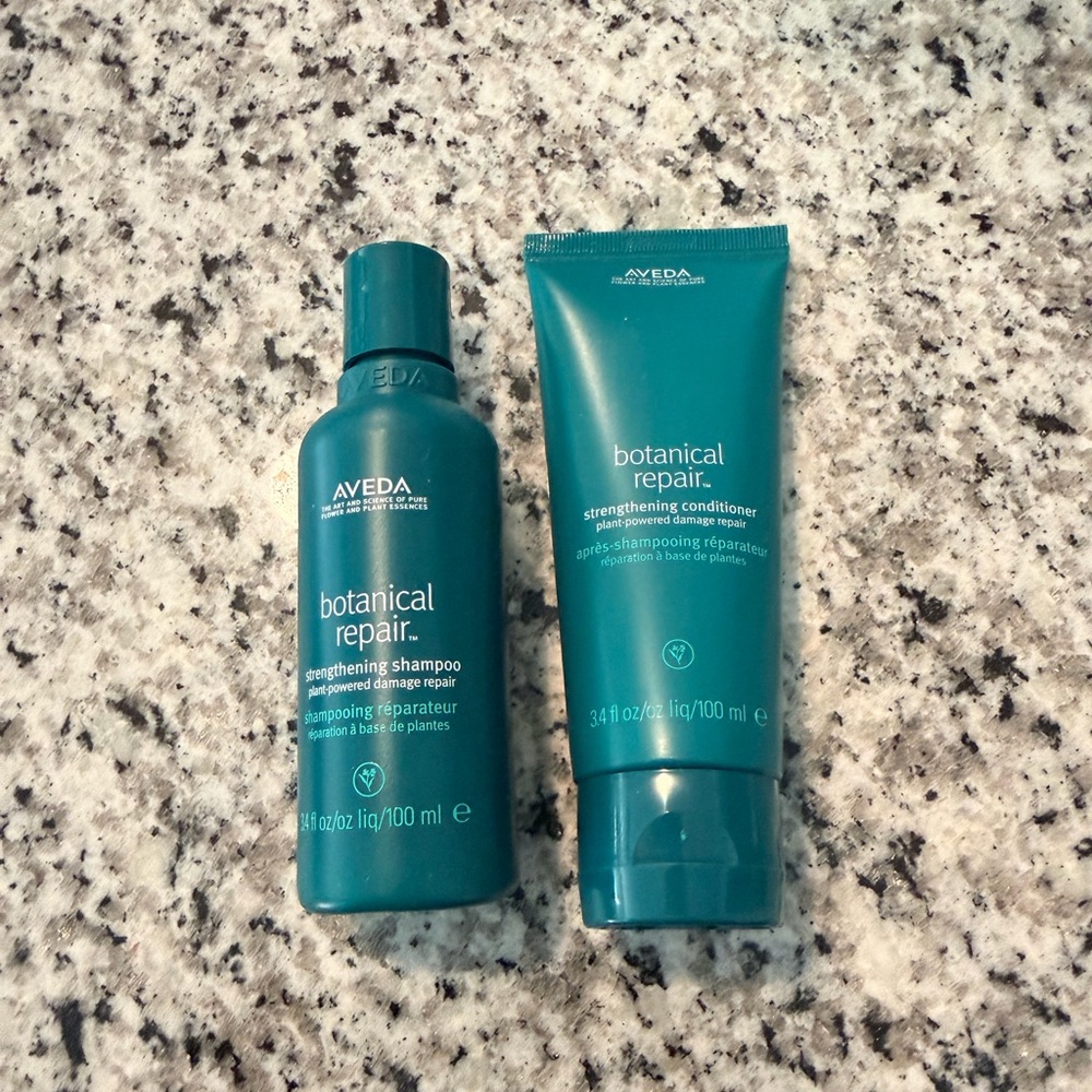 Aveda Botanical Repair Hair Care Duo in Teal